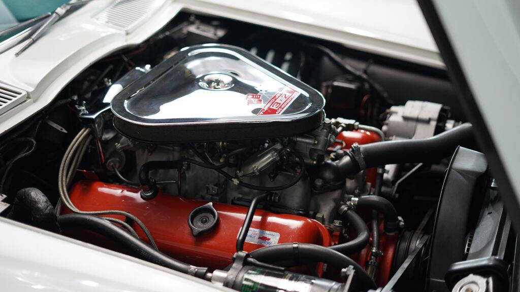 1967 Chevrolet Corvette 21