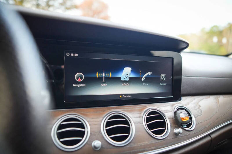 2018 Mercedes-Benz E-Class E 300