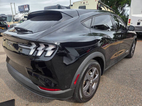 2023 Ford Mustang Mach-E Select