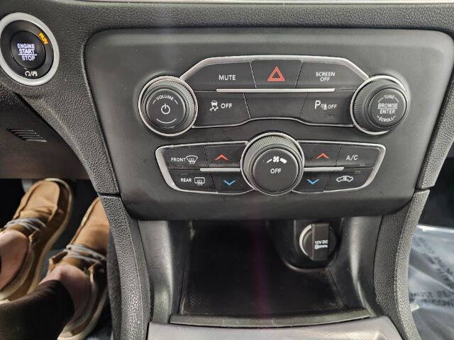 2021 Dodge Charger SXT