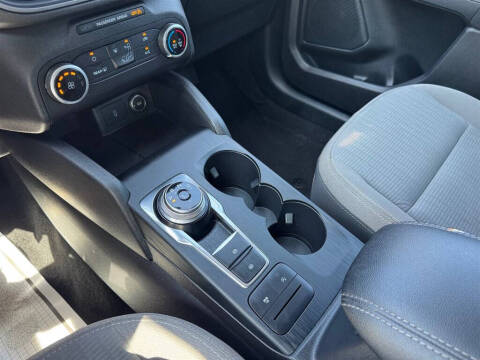 2020 Ford Escape S