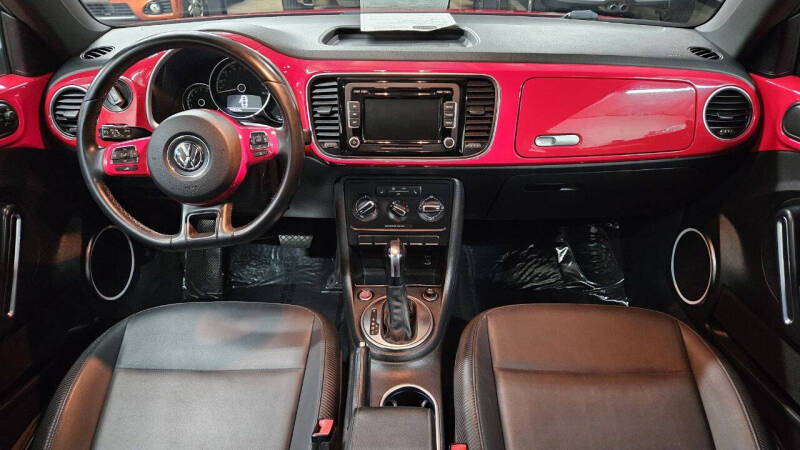 2014 Volkswagen Beetle 1.8 photo 17