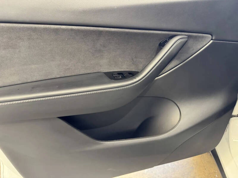 2020 Tesla Model Y Long Range