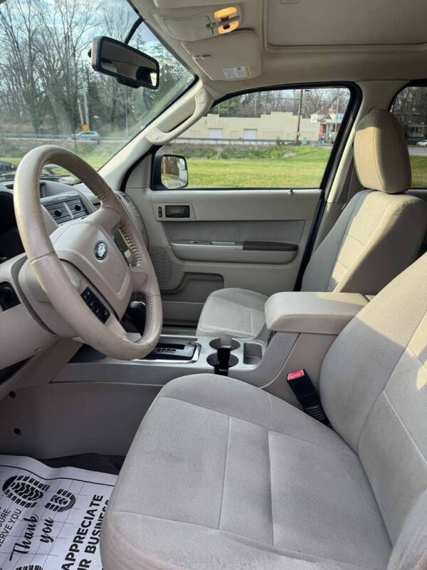 2010 Ford Escape XLT