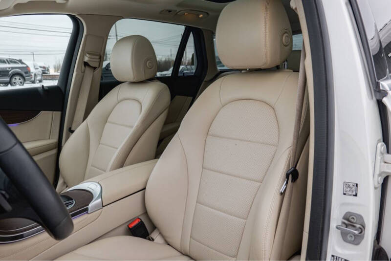 2021 Mercedes-Benz GLC GLC 300 4MATIC