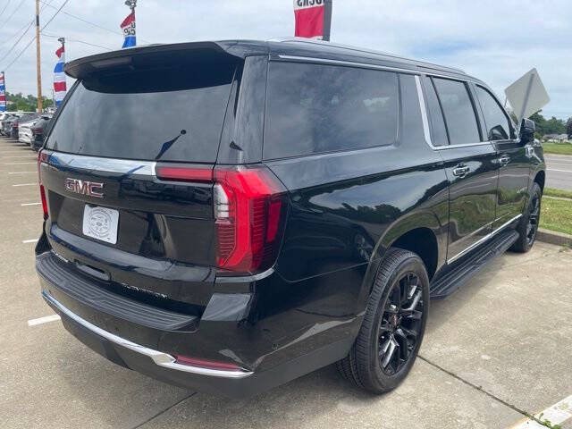 2025 GMC Yukon XL Elevation