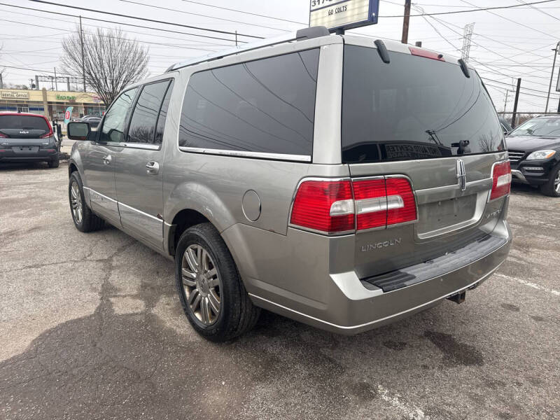 2009 Lincoln Navigator L
