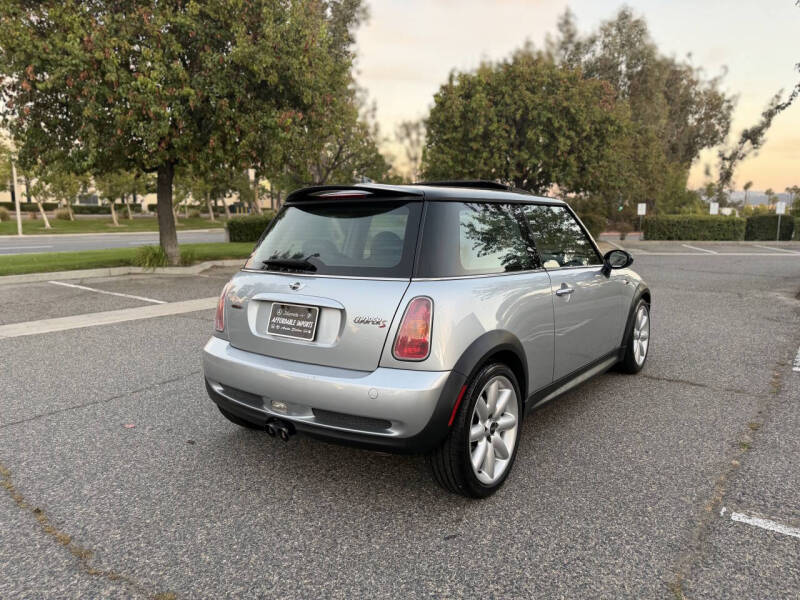 2004 MINI Cooper S