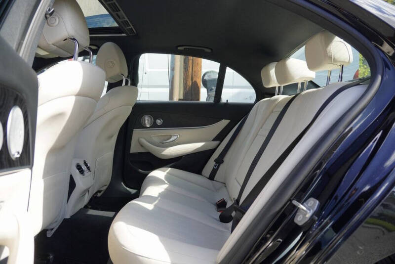 2017 Mercedes-Benz E-Class E 300 4MATIC