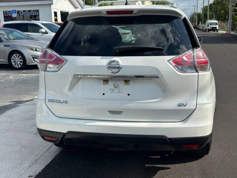 2015 Nissan Rogue SV