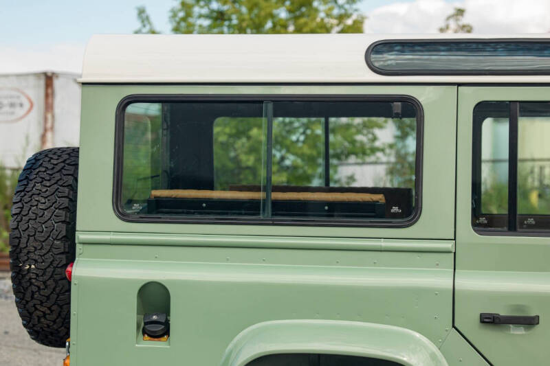 1994 Land Rover Defender