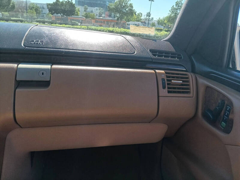 1998 Mercedes-Benz E-Class E 320