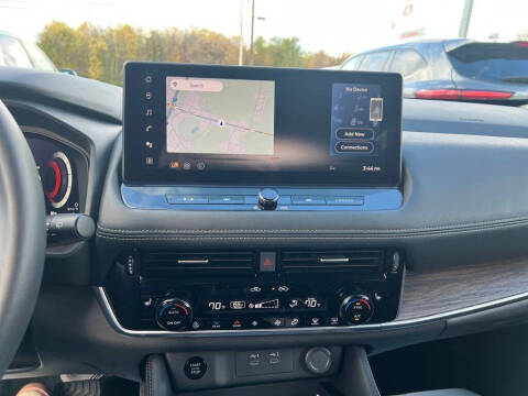 2024 Nissan Rogue Platinum