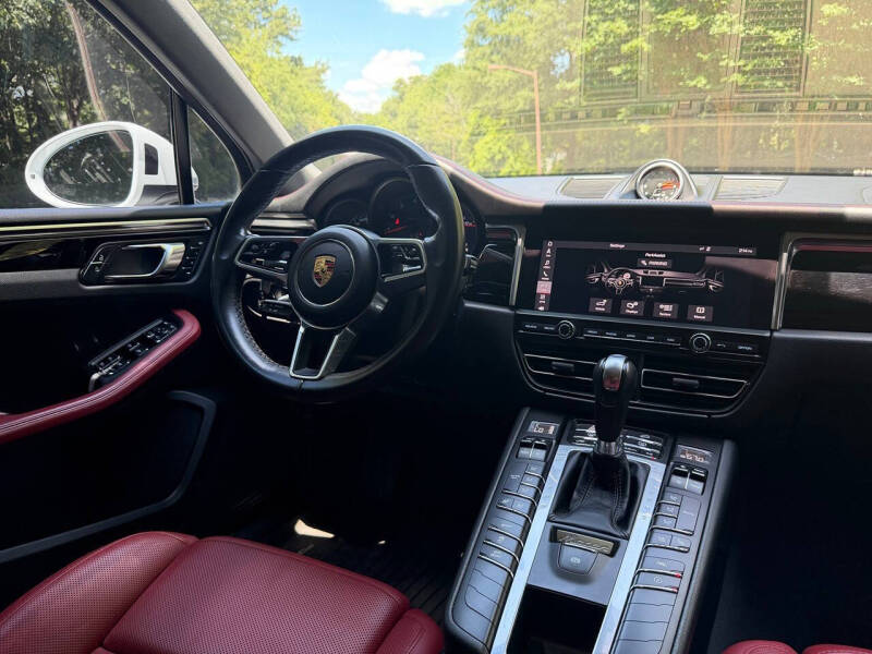 2019 Porsche Macan S