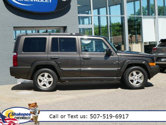 Used 2006 Jeep Commander Base with VIN 1J8HG48K96C134582 for sale in Shakopee, MN