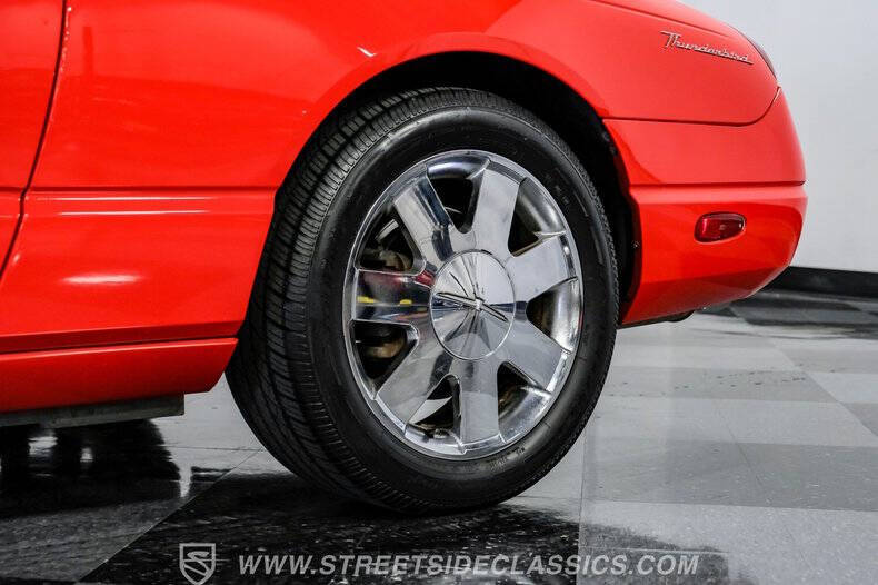 2002 Ford Thunderbird Deluxe