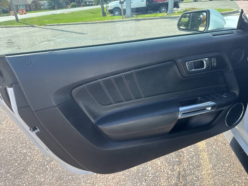 2019 Ford Mustang EcoBoost Premium