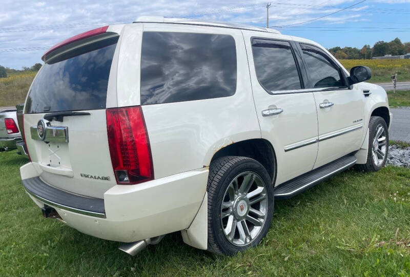2014 Cadillac Escalade Luxury