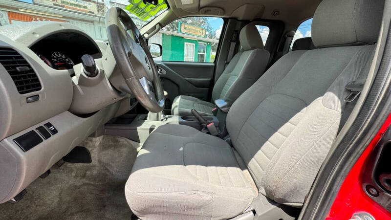 2017 Nissan Frontier SV