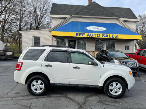 2010 Ford Escape for sale at EEE AUTO SERVICES AND SALES LLC in Cincinnati OH