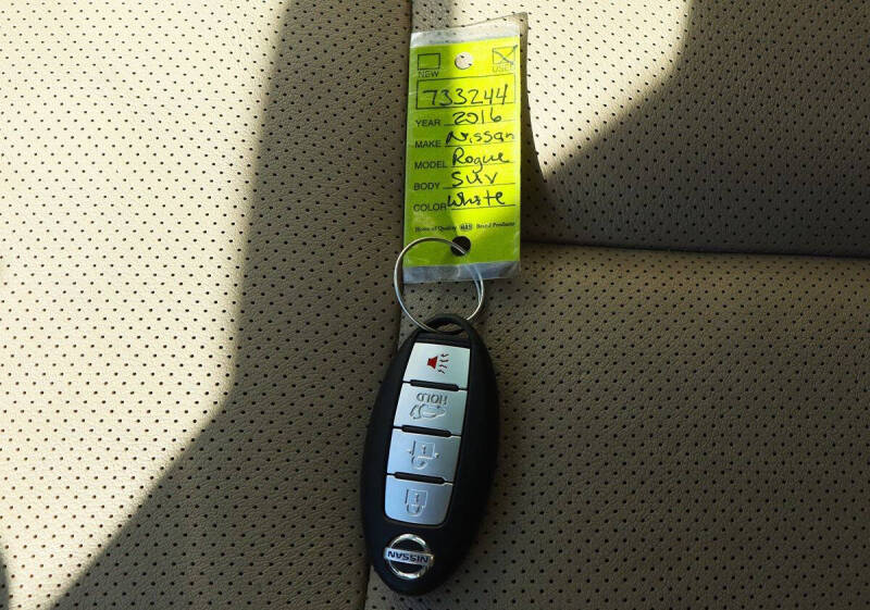 2016 Nissan Rogue SL