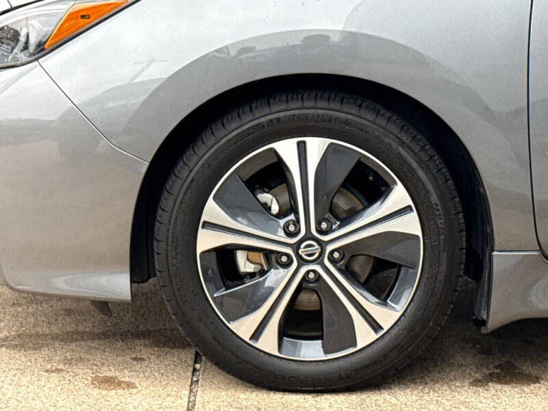 2022 Nissan LEAF SV