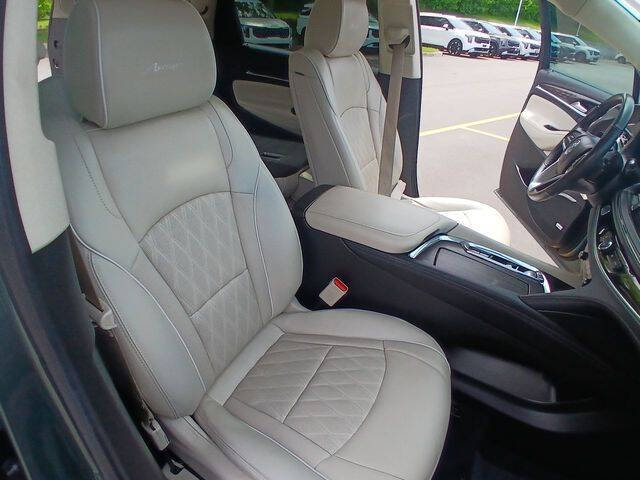 2023 Buick Enclave Avenir