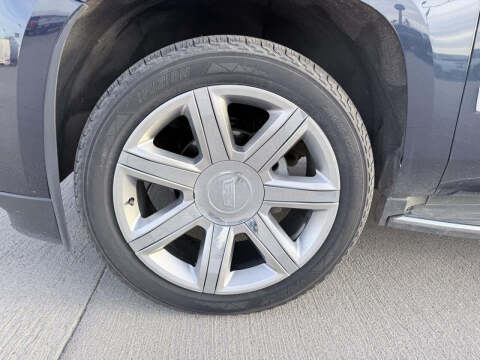 2017 Cadillac Escalade ESV Luxury