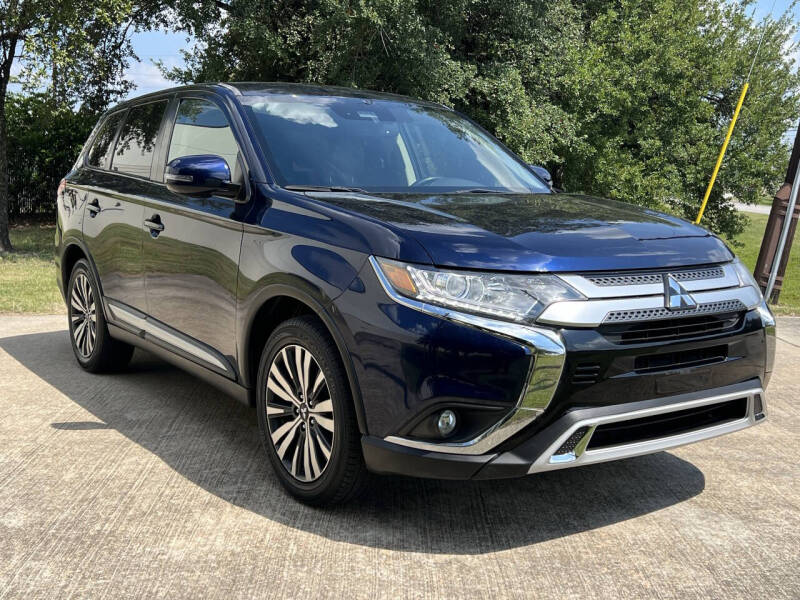 2020 Mitsubishi Outlander SE