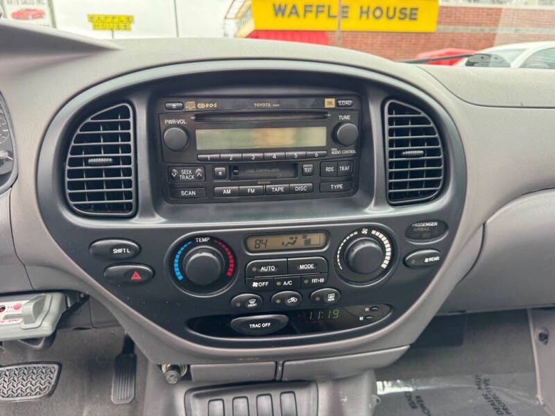 2006 Toyota Sequoia SR5