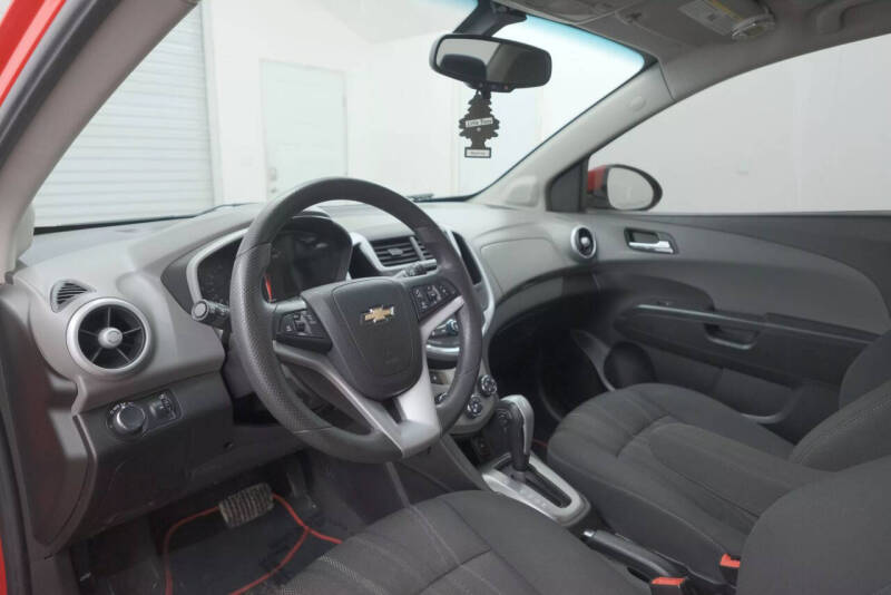 2017 Chevrolet Sonic LT Auto