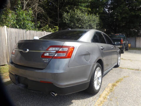 2014 Ford Taurus SEL