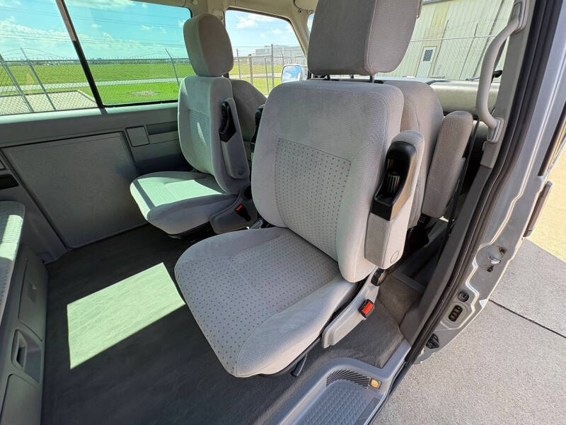 2002 Volkswagen EuroVan MV