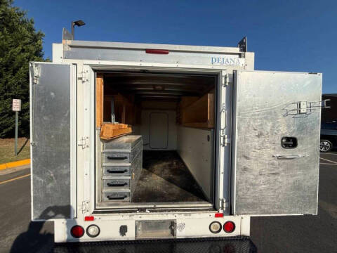 2017 Ford E-Series E-350 SD