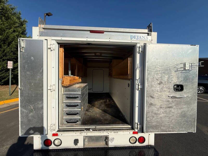 2017 Ford E-Series E-350 SD