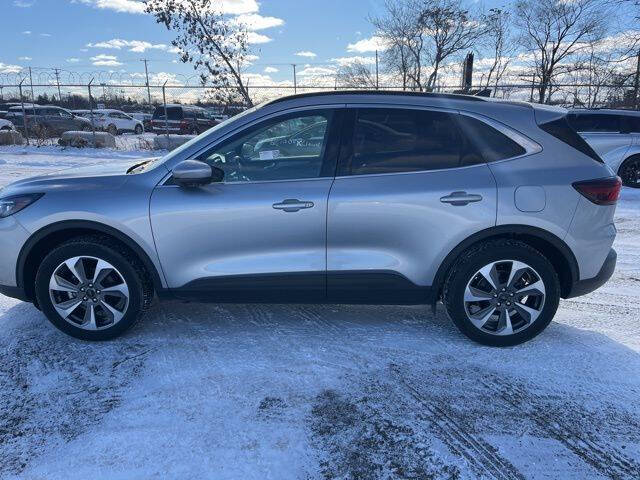 2024 Ford Escape Platinum