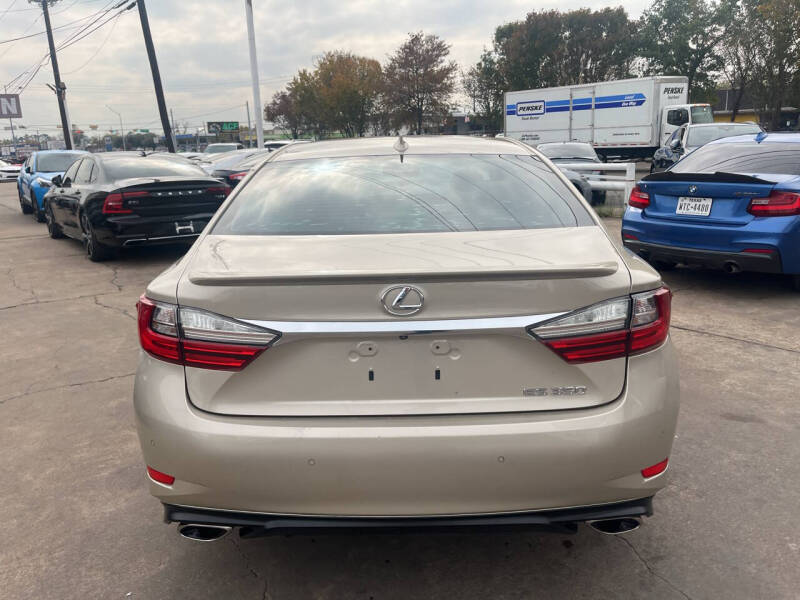 2017 Lexus ES 350