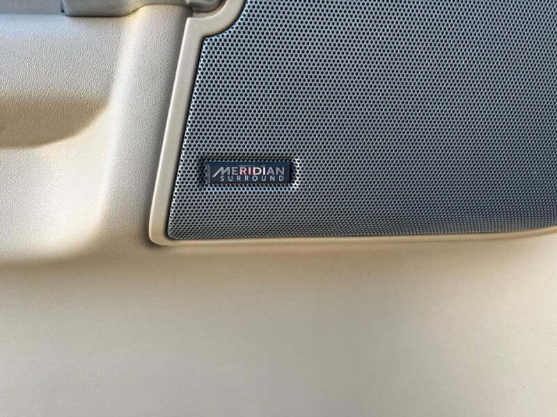 2016 Land Rover LR4 HSE LUX