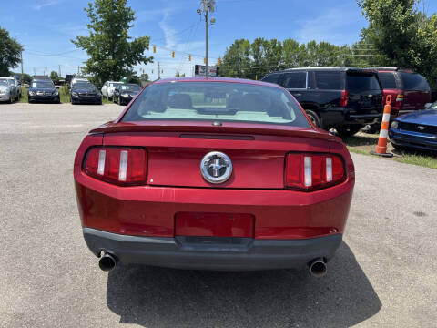 2010 Ford Mustang V6 Premium