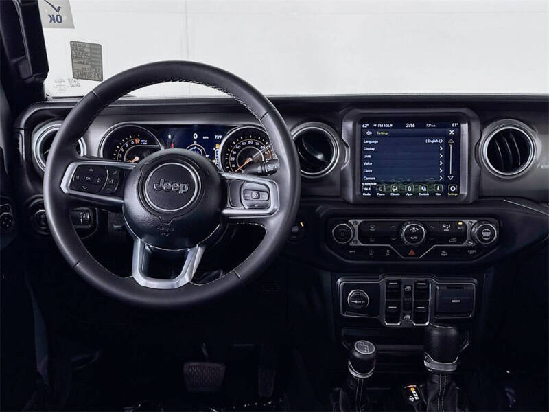 2023 Jeep Gladiator Overland