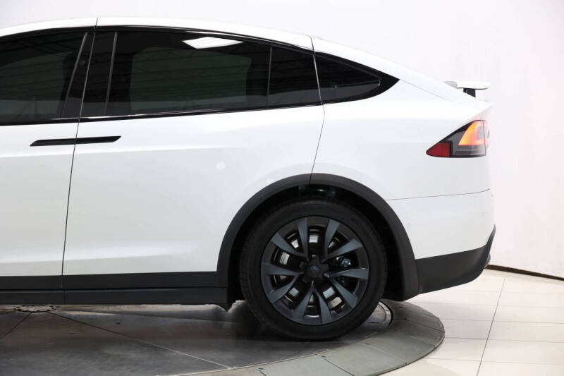 2022 Tesla Model X Plaid