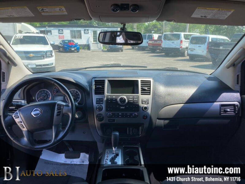 2015 Nissan Armada