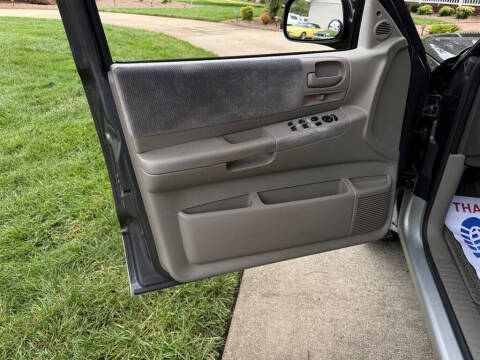2003 Dodge Dakota