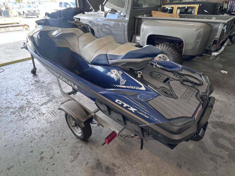 2023 Bombardier 14pc