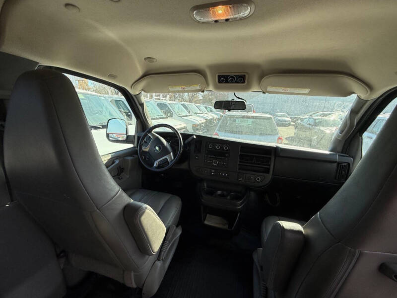 2017 Chevrolet Express LS 3500