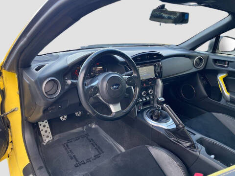2017 Subaru BRZ Series.Yellow