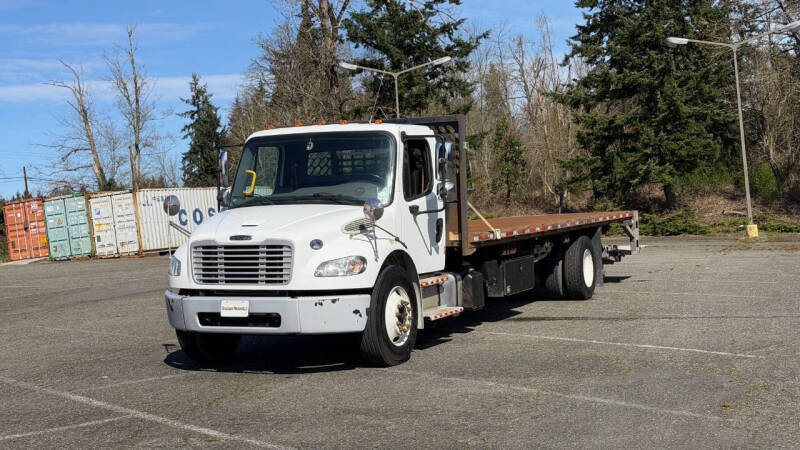 2019 Freightliner M2 106