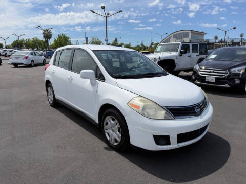 2012 Nissan Versa 1.8 S