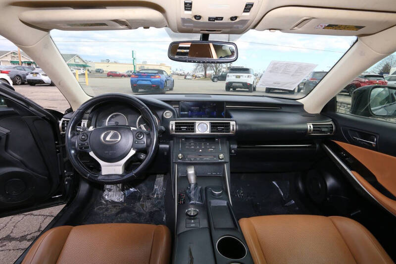 2016 Lexus IS 200t