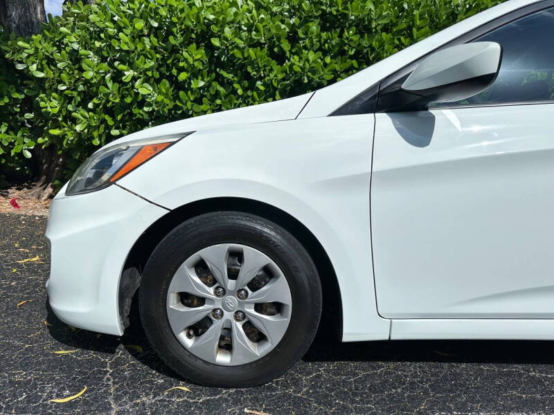 2015 Hyundai Accent GS